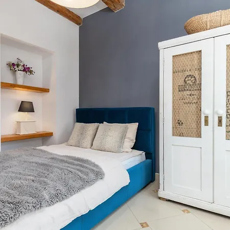 Propertiesforyou Апартаменти *